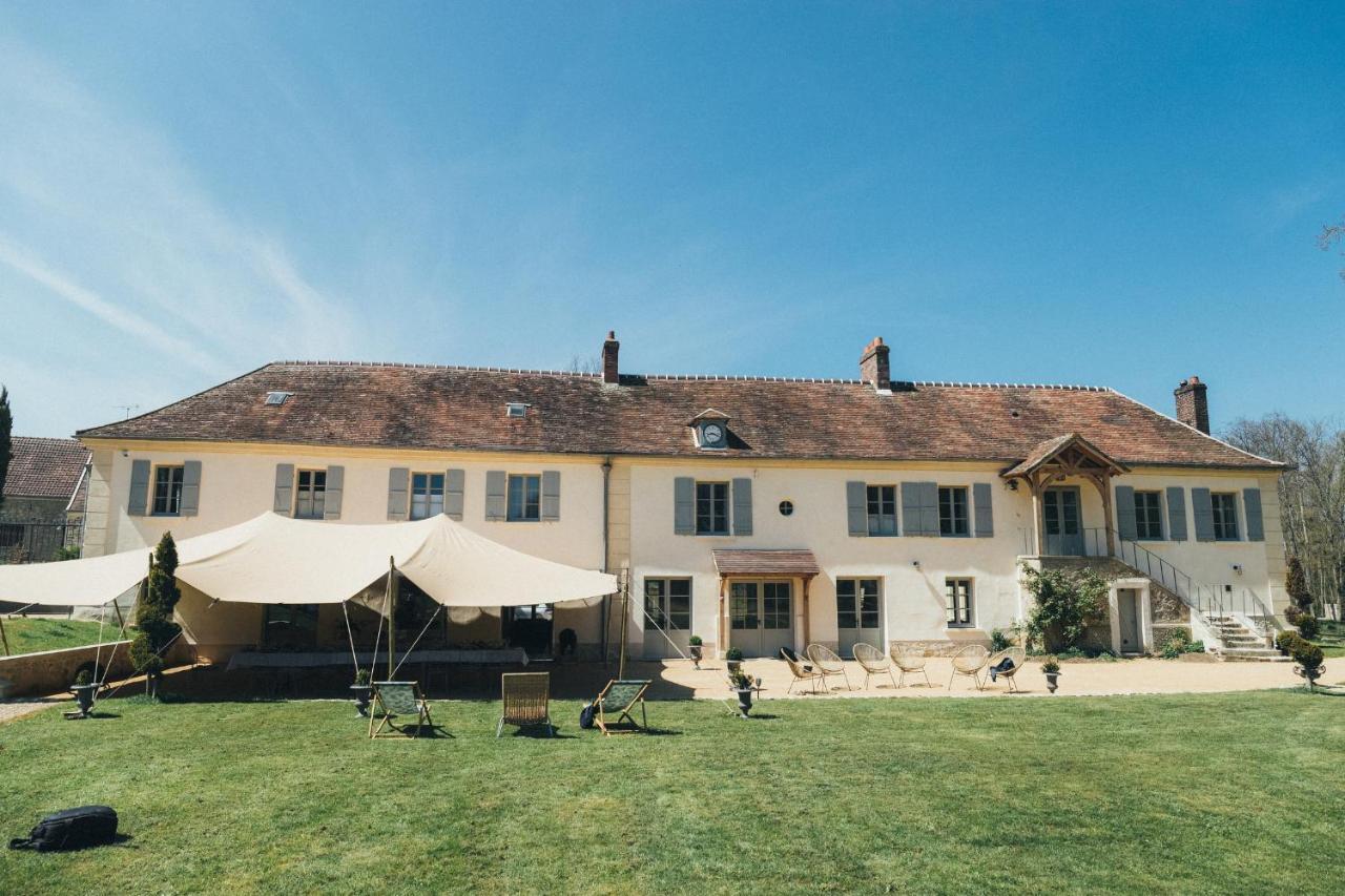 Domaine Du Plessis Bed and Breakfast Le Plessis-Luzarches Exteriör bild